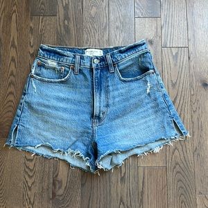 Curve Love A&F Mom Shorts